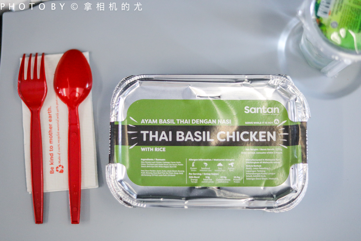 几百块机票飞香港,几百块钱飞机