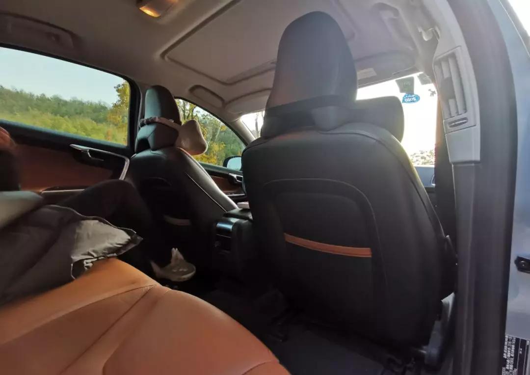 开了1年的沃尔沃s60,开了三年的沃尔沃s60还值多少钱呢