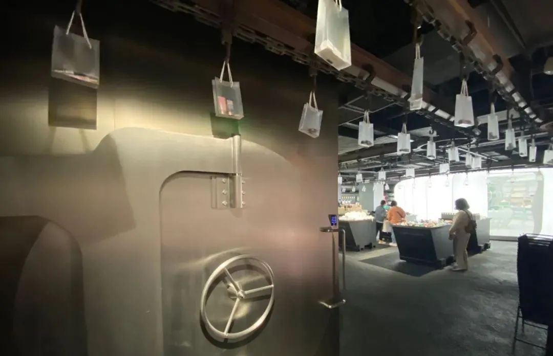 换个新角度看深圳,换个角度看紫禁城风云