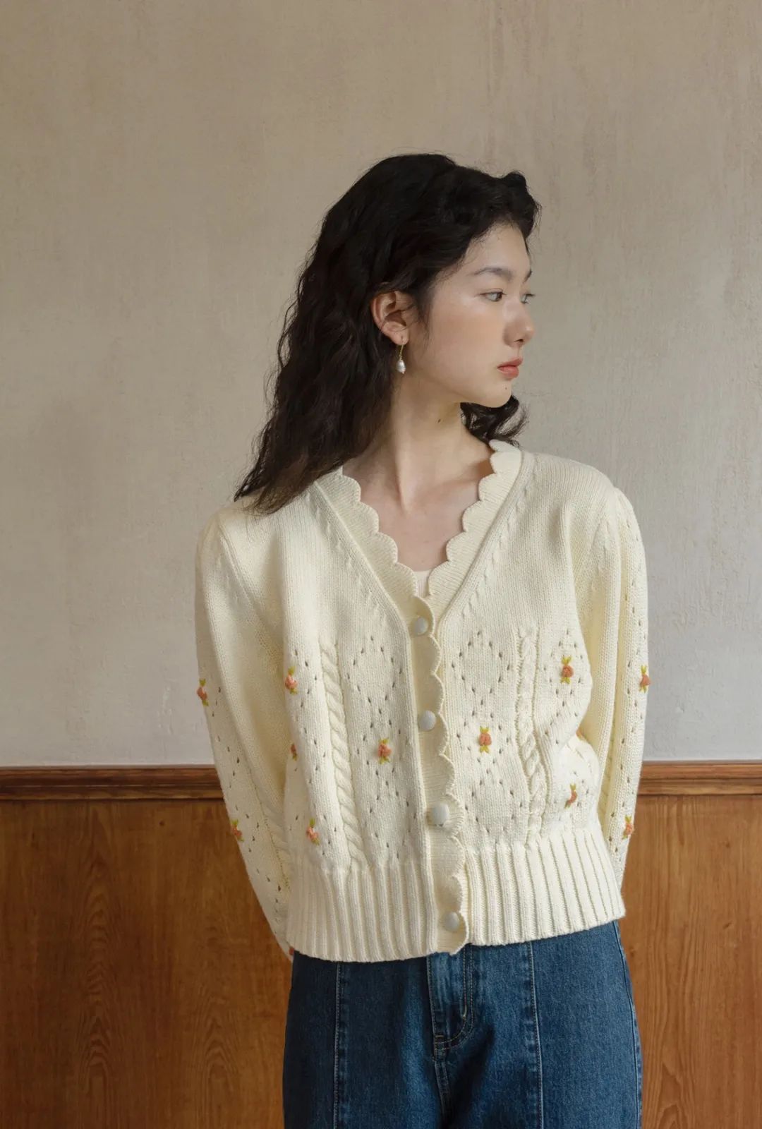 没有什么比羽绒更温暖,同样是温暖感十足的毛衣