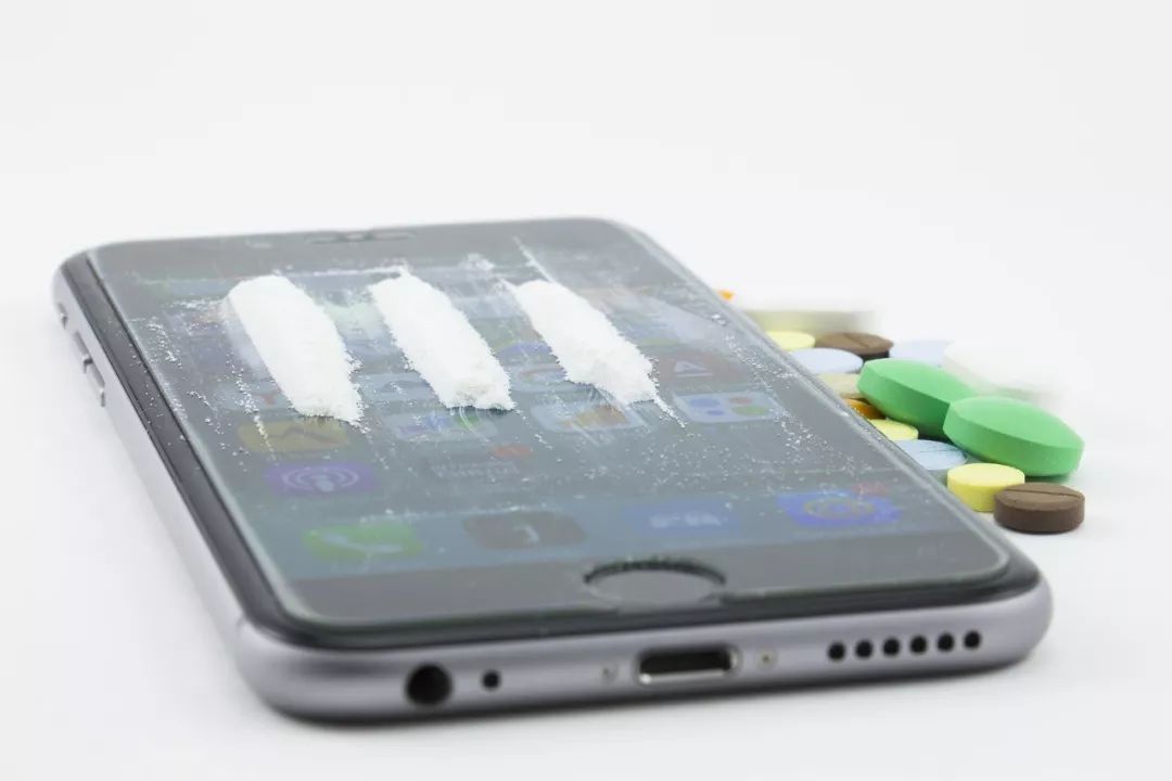 绁炵缃戠粶璁哄潧娑夋浜哄憳,绁炵缃戠粶妗堜欢