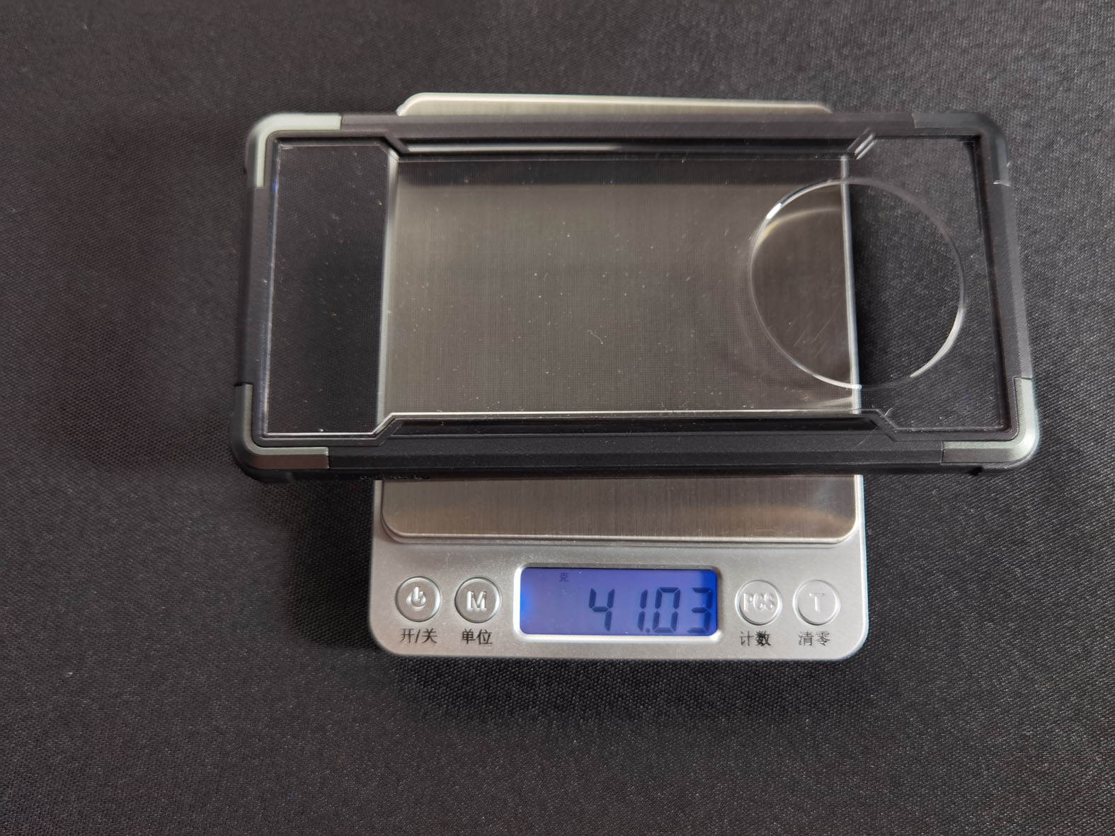 7000块的华为mate40pro,mate40pro蓝猩护甲防摔壳