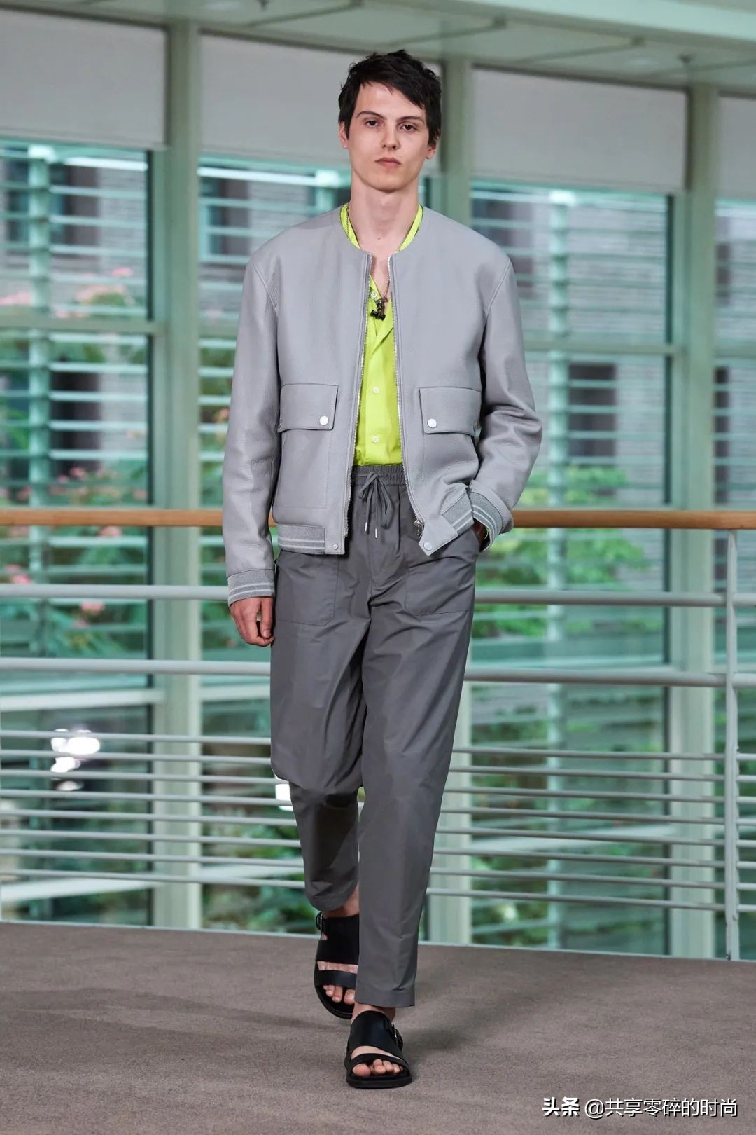 爱马仕秀场2022时装周,爱马仕2021男装