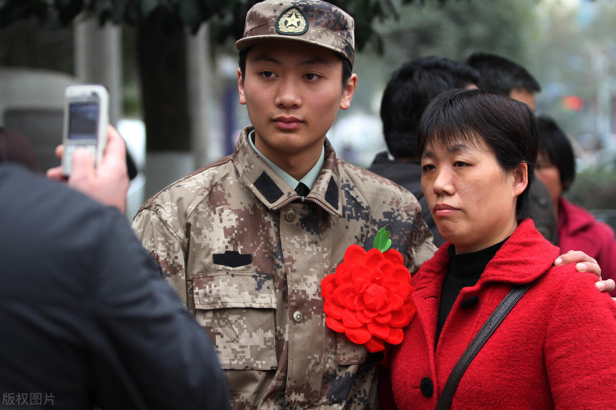 想在部队长期干怎么办,想长期在部队有什么办法