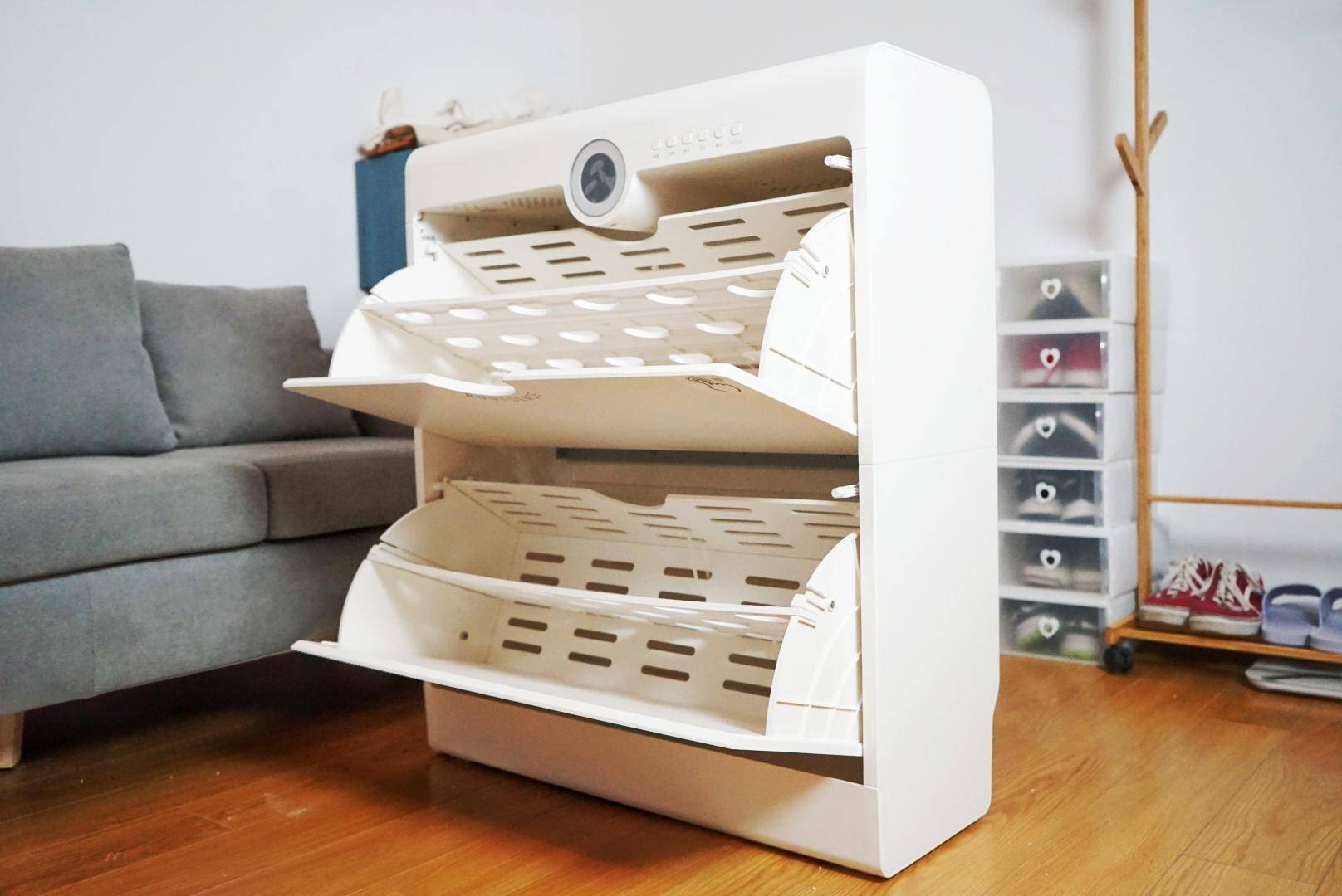 你家的鞋柜,华为的智能鞋柜