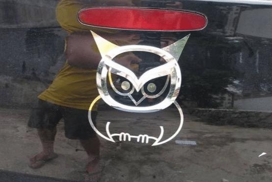 大众车标改成忍者神龟,被车主玩坏的车标中华