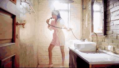 洗澡都玩上黑科技了！一分钟震动25500次，1次充电可使用约90天