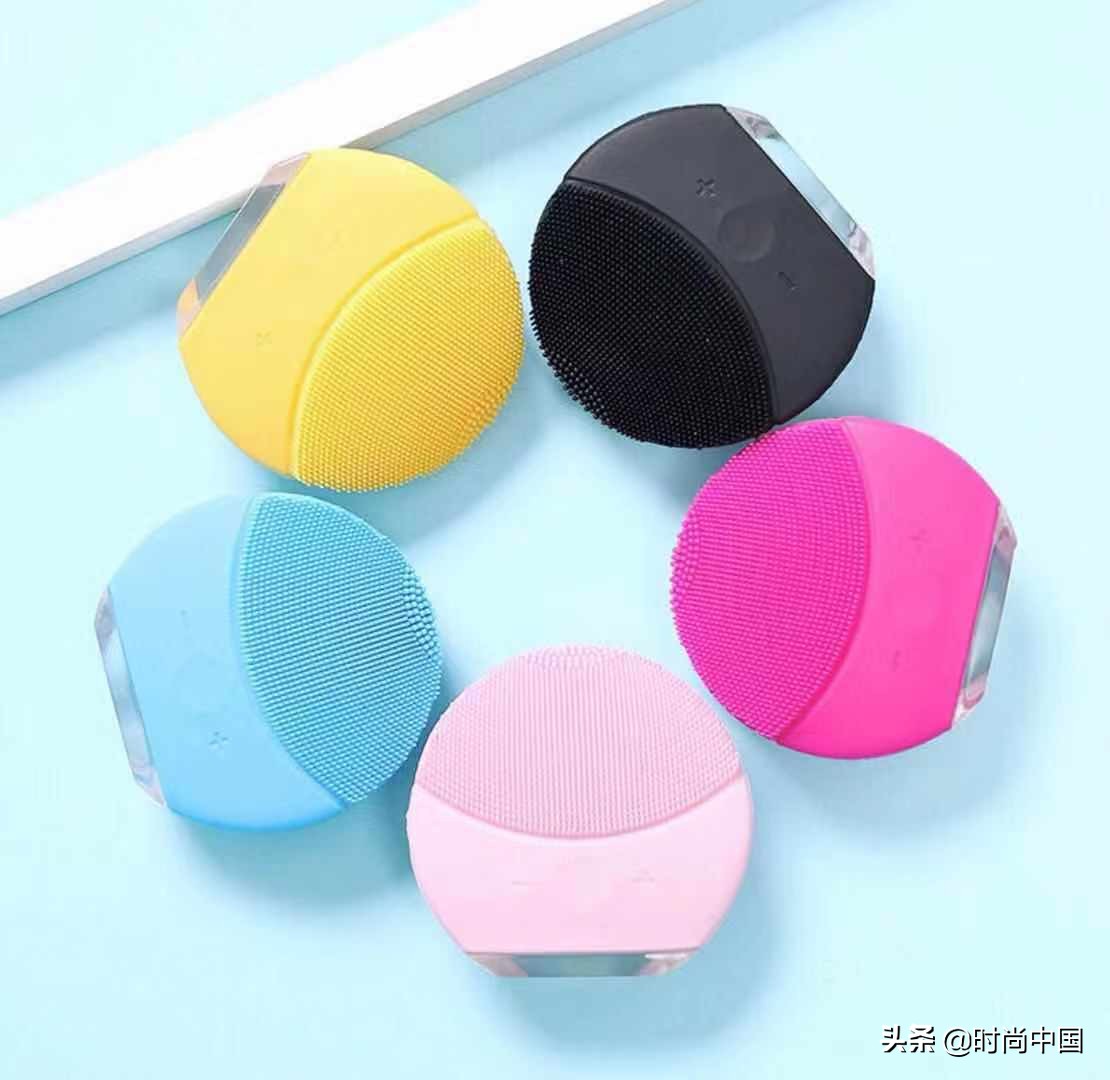 直男眼影盘2选1,直男给女友的买礼物指南