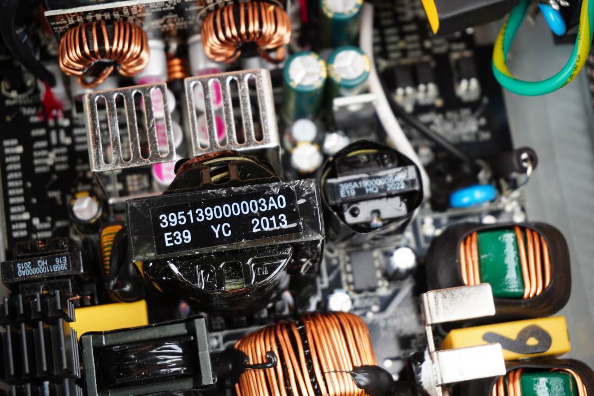 金河田金牌电源靠谱吗,金河田金牌a+电源测评