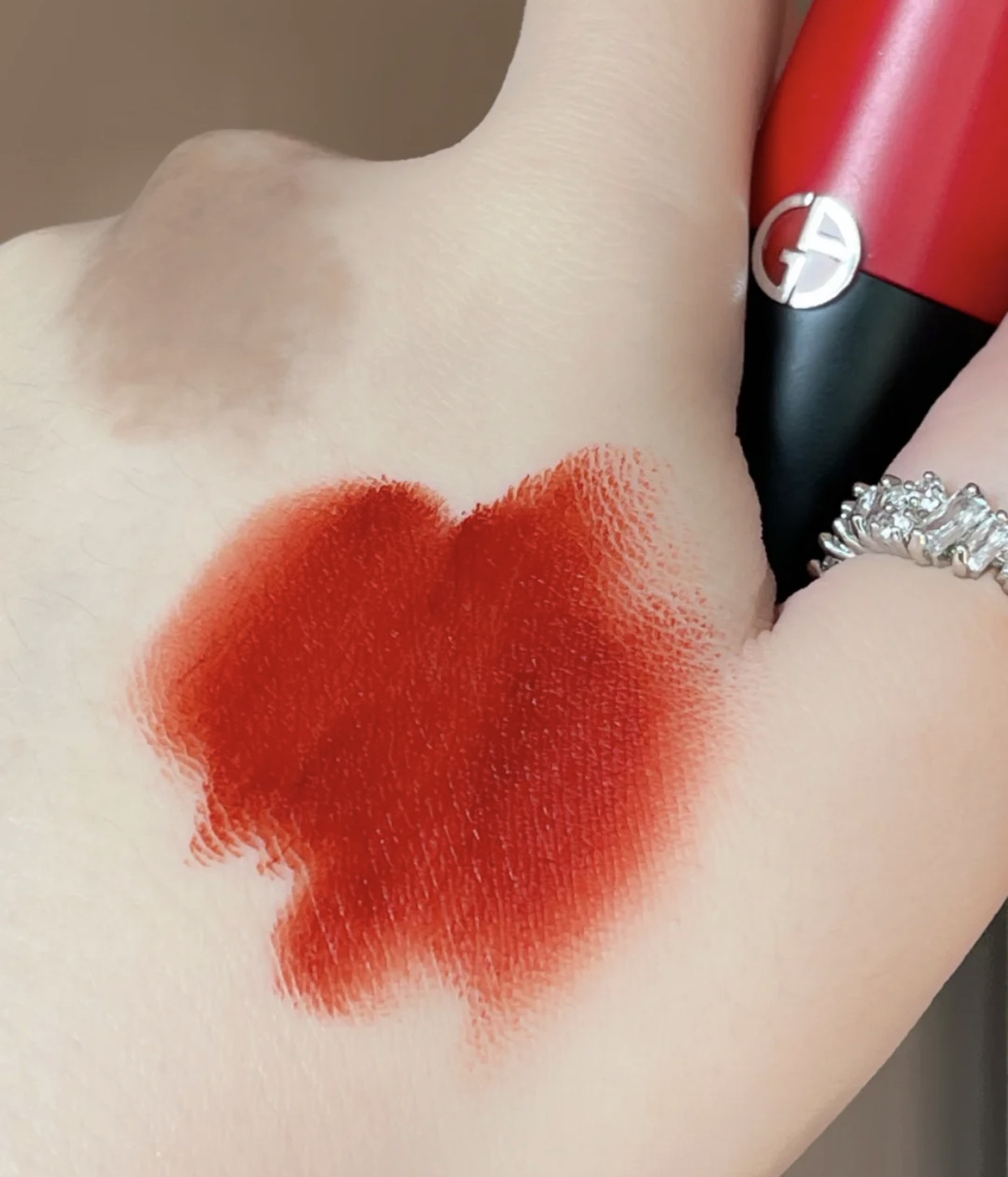 阿玛尼特色哑光唇膏207,阿玛尼206权力唇膏和唇釉