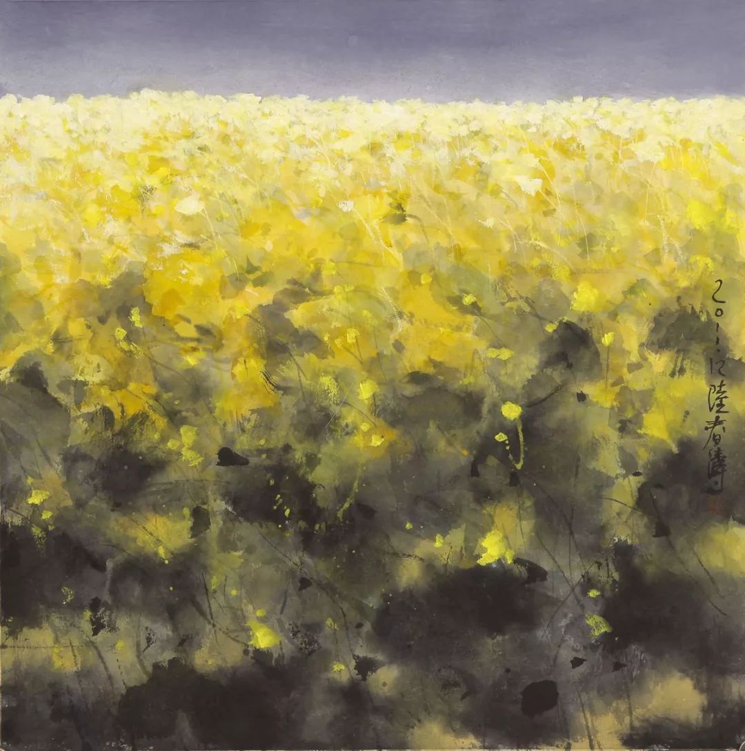 他说画画就是玩玩而已，一不小心成了艺术家