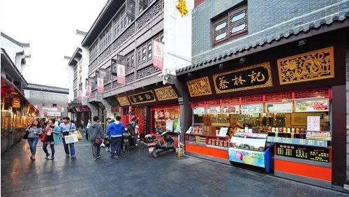 户部巷蔡林记热干面怎么样,武汉哪条小吃街有蔡林记热干面