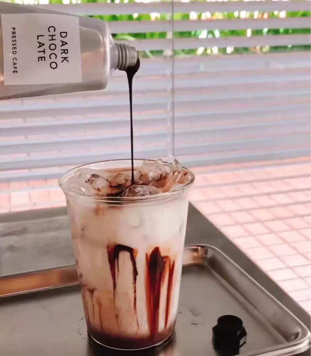 泰国网红饮料推荐,网红红宝石泰国饮品