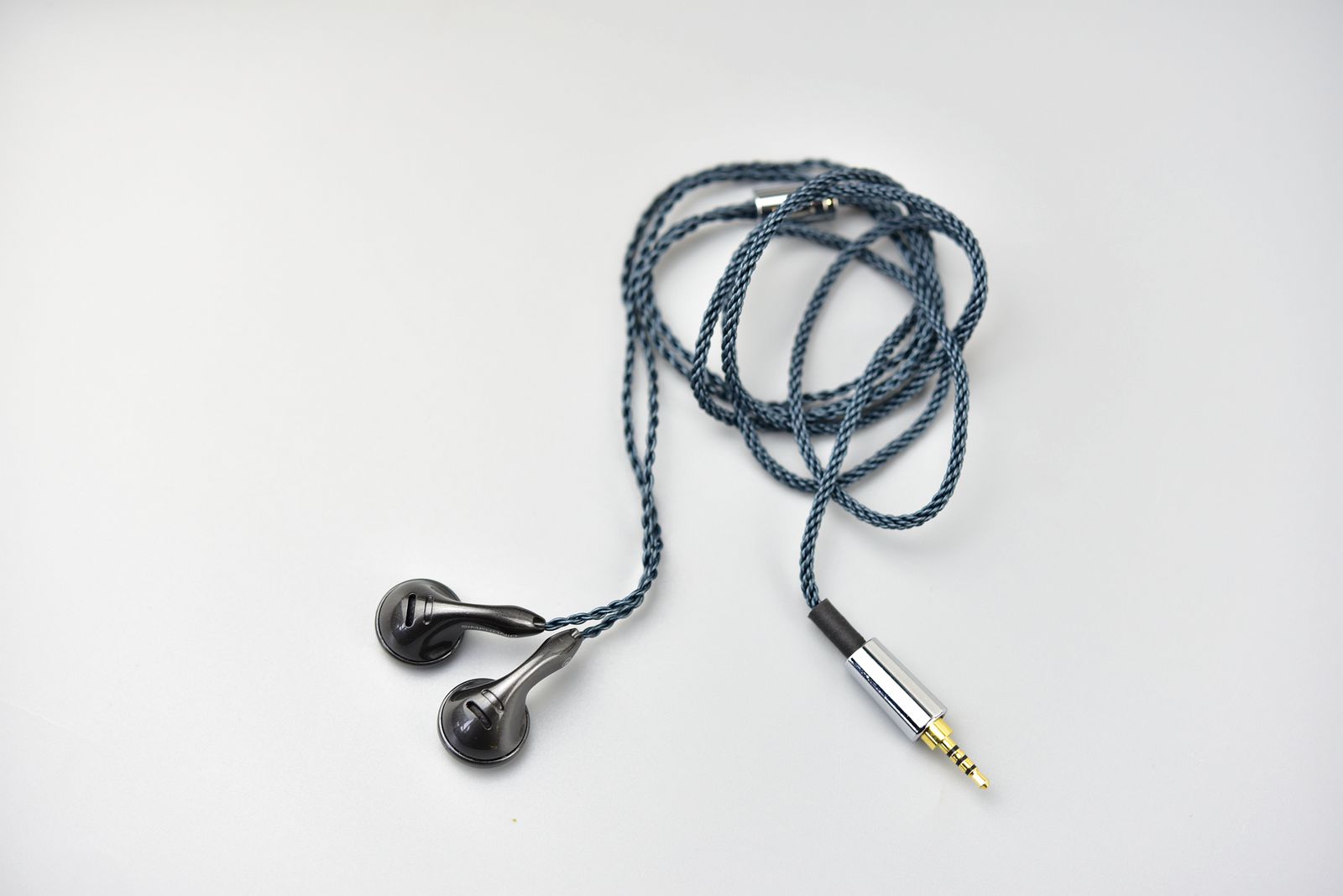 铁三角耳机最好的音质型号测评,平头耳机重低音推荐