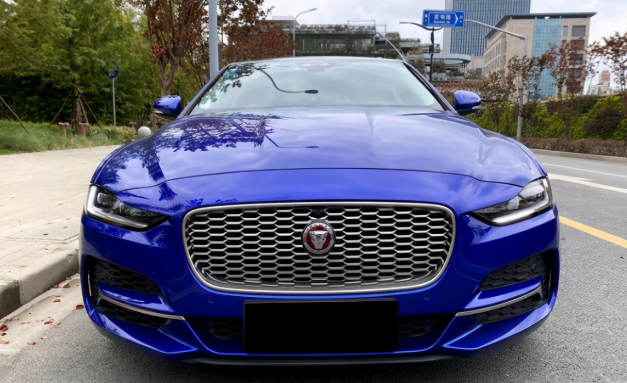 19款捷豹xel2.0t250ps奢华版试驾,捷豹xel黑曜运动型英国绿试驾
