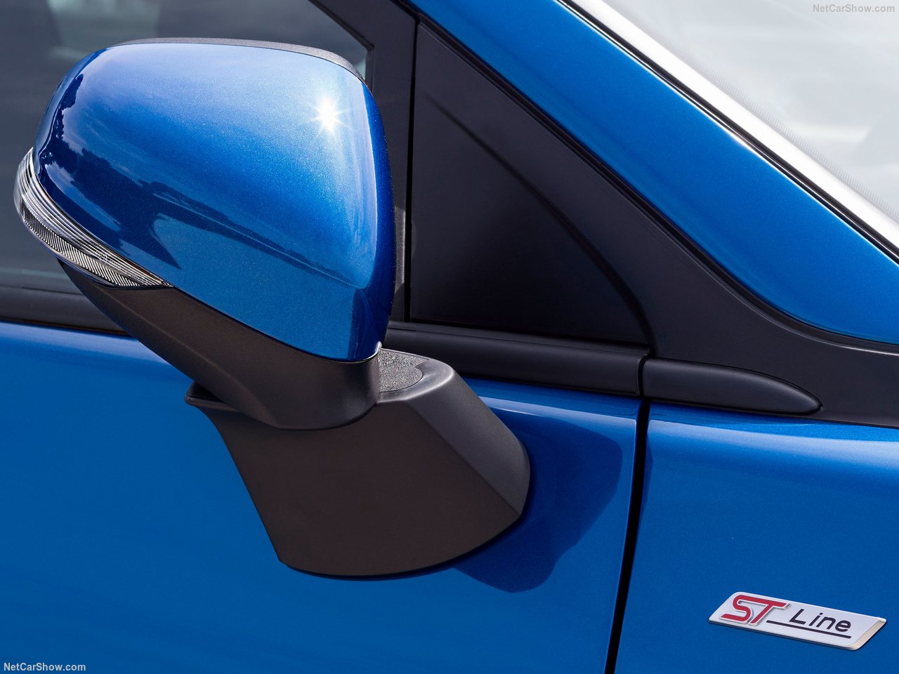 真的不是运动鞋!福特小型跨界SUVPuma官图发布