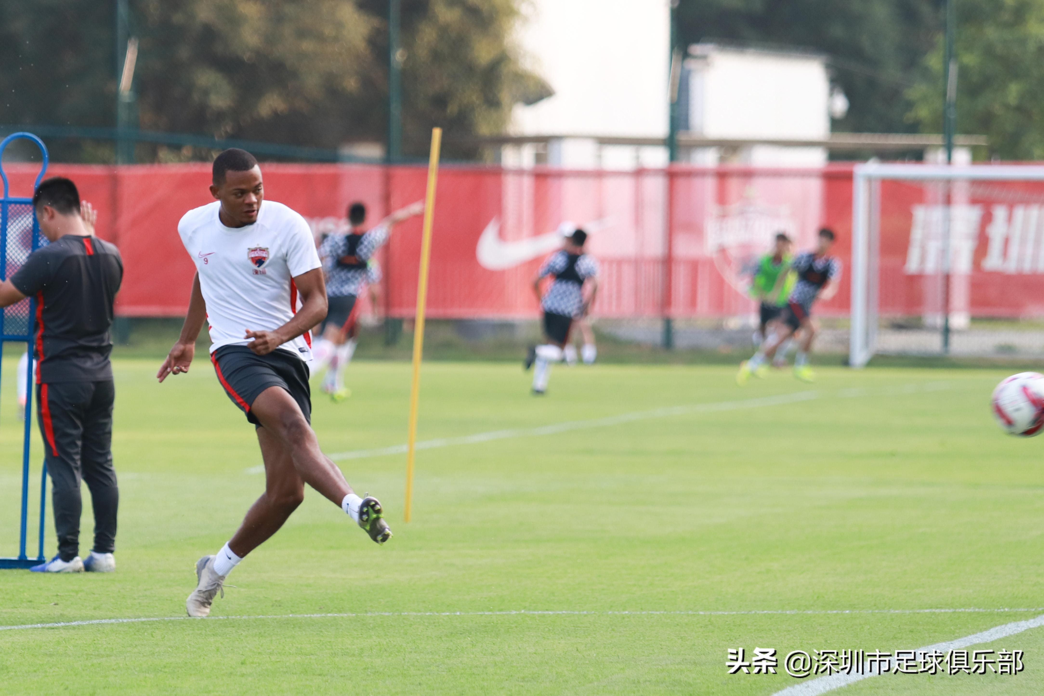 佳兆业训练,佳兆业俱乐部训练周记