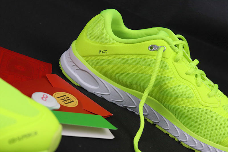 咕咚42k全掌碳板跑鞋怎么样,寒冬已至暖春还远吗