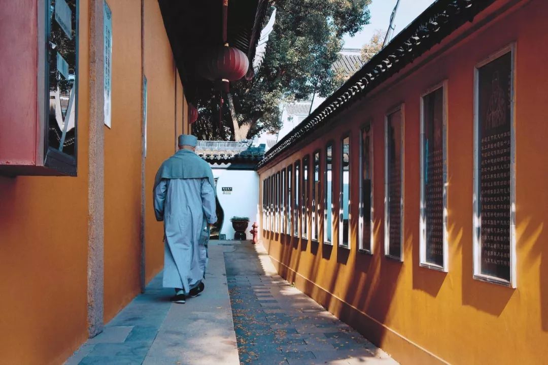 一入秋苏州成姑苏,秋色一入秋苏州就成了姑苏