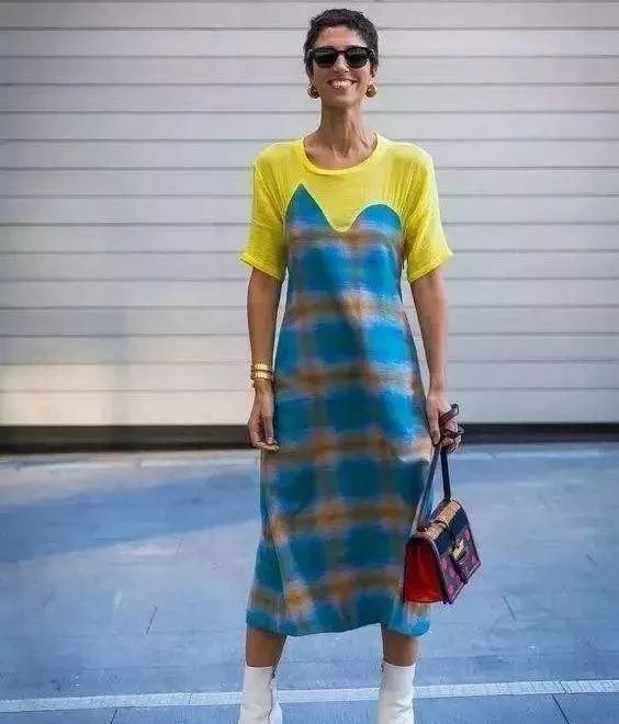 刘雯最近出席的时装周,刘雯时装秀近图