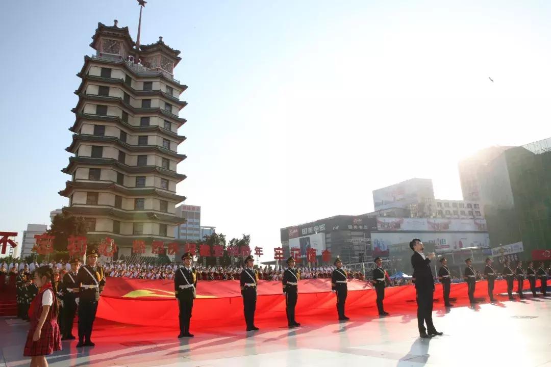 向全国推介郑州,向全世界推介郑州