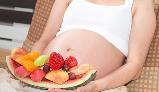 怀孕晚期高血压要注意什么,怀孕晚期羊水多需要注意什么