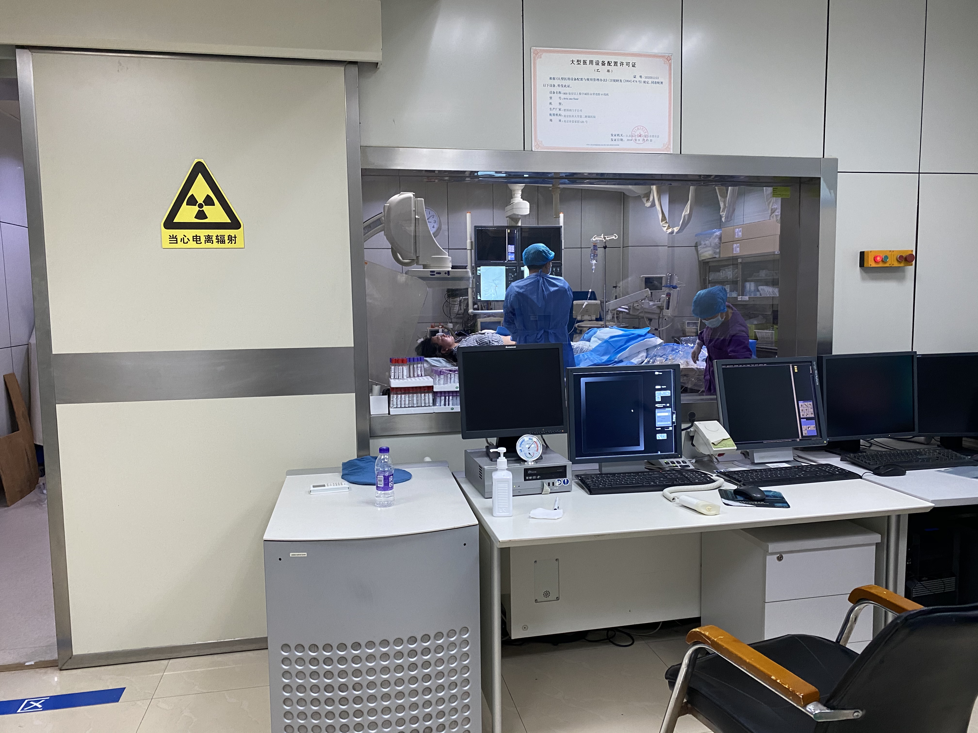 前列腺增生栓塞术适合年轻人吗,前列腺增生做动脉栓塞术有效吗