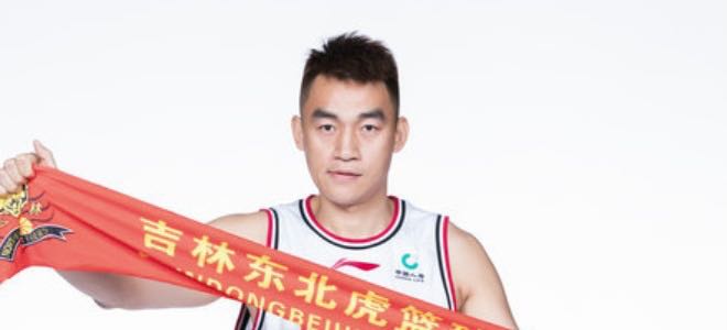 开启职业生涯第12个赛季，攻防还有，身为队长的张彪还有多少能量