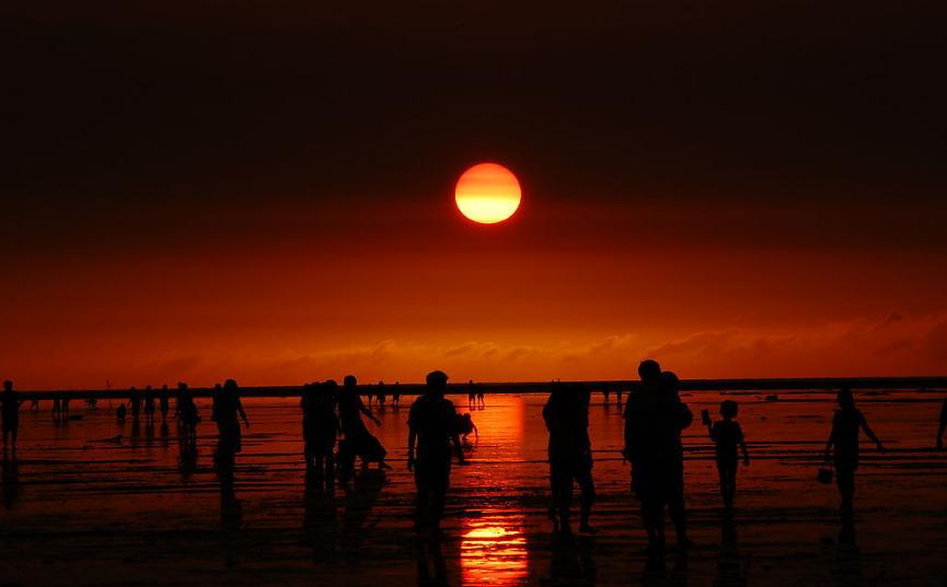 远在他乡漂泊孤独的诗句,写游子漂泊在他乡诗