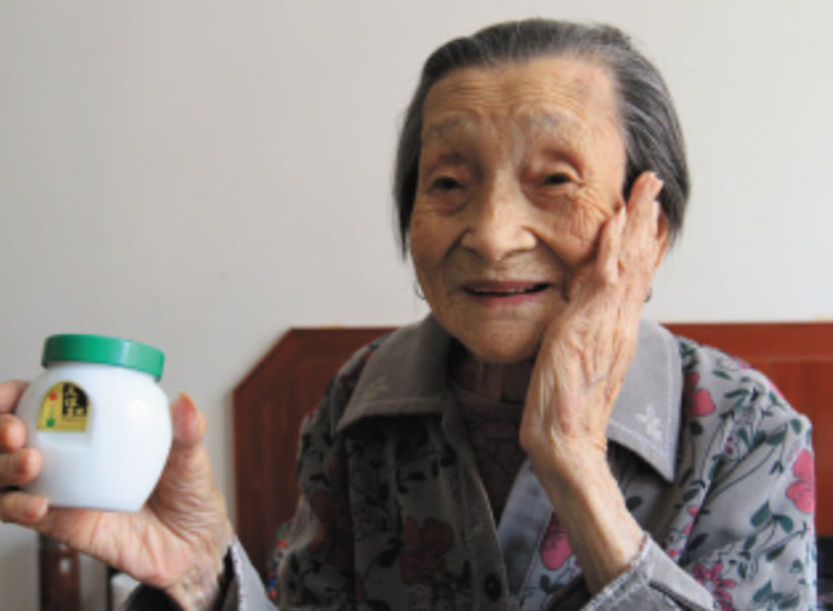 妈妈用老牌子护肤品,妈妈用的国货老牌子