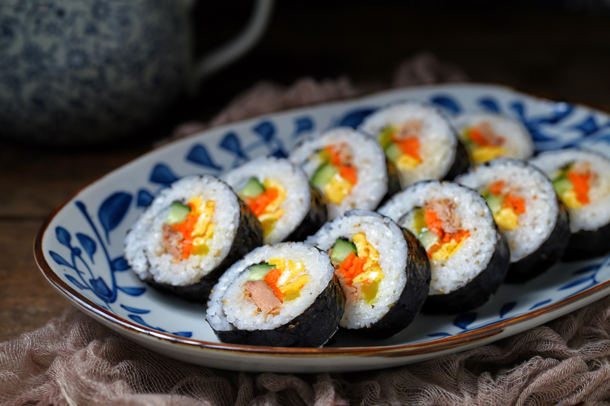 想吃寿司一定要去日本吗,懒人寿司不用竹帘