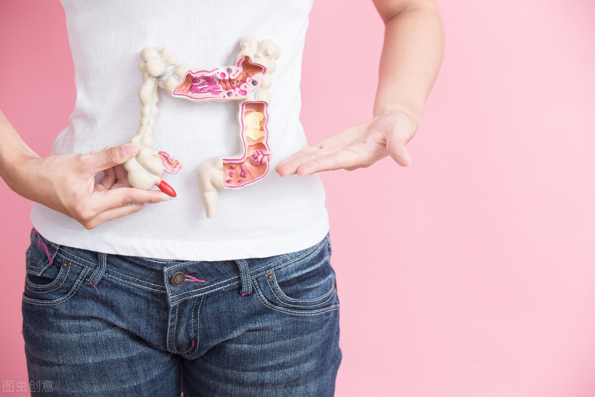 痔疮发作，怕疼怕便血连厕所都不敢去！憋成便秘后应该怎么办？