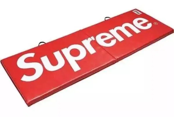 supreme初代tnf,宇宙supreme