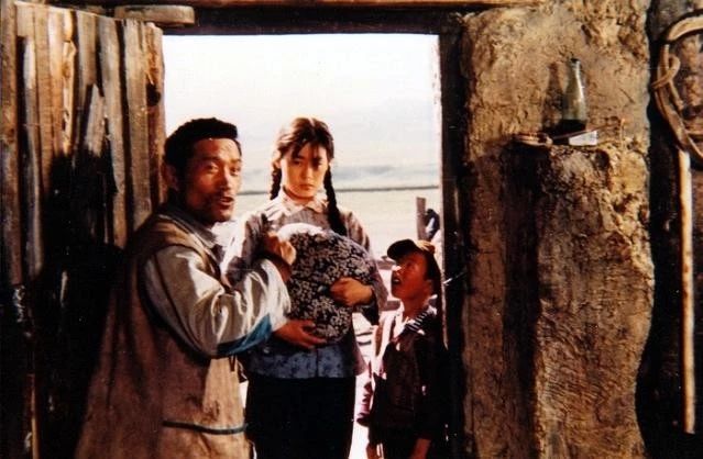 电影牧马人丛珊现状,牧马人的女主角丛珊去哪了