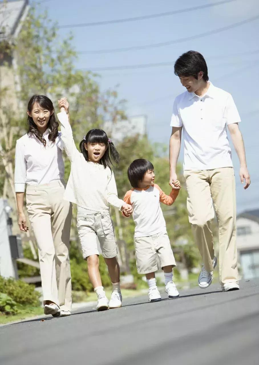 复旦教授6年跟踪调查46户上海家庭,复旦教授800余次调研报告