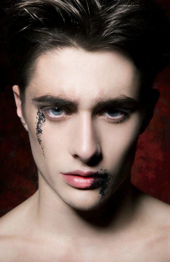 法国帅气男模,法国英俊男模成最帅伏地魔