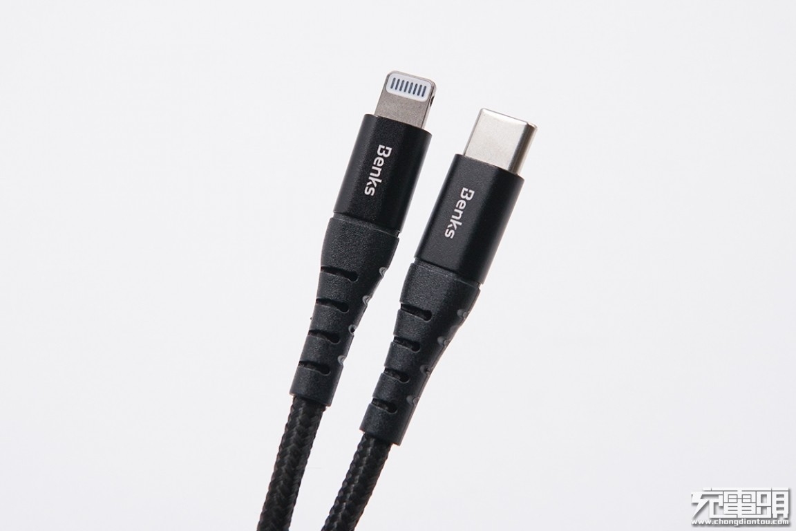 苹果ipad快充30w推荐,ipad2020快充