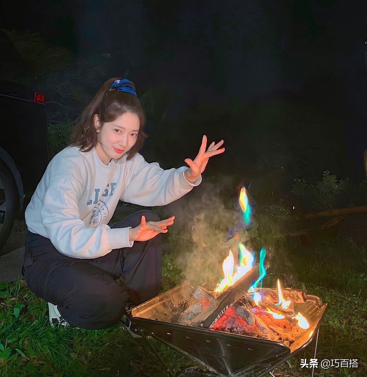 朴信惠黑衣服,朴信惠有没有整过容