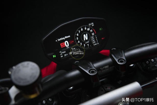 2023款杜卡迪streetfighterv4细节拍摄,杜卡迪streetfighterv4和superv4