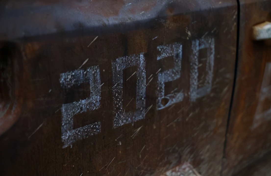 BALANCE参加“寻找五菱潮装人”打造废土风格“末日板牙”