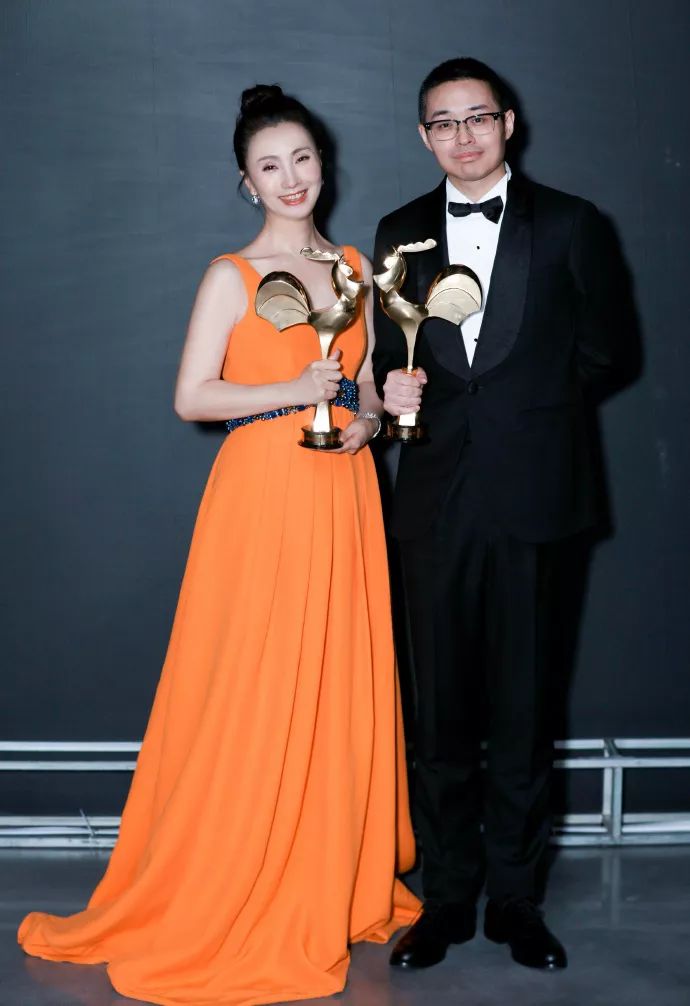 陶虹和谁搞微商,陶虹生图惊艳刷屏