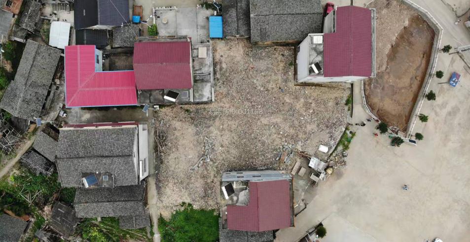 中式别墅群，不想住了可以作为民宿，顶天露台可烧烤、篝火舞会