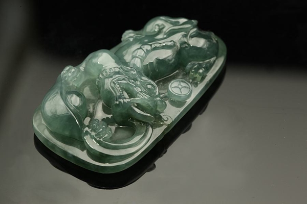 翡翠冰种高冰种怎么区分,翡翠知识之冰种翡翠