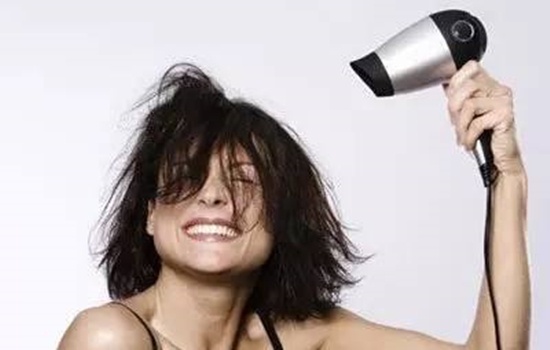 普通发型边角怎么剪,美发造型一刀切教程