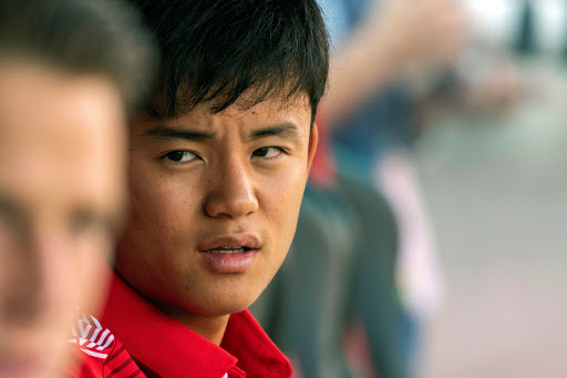 「狐说球事」中日韩足球论战，三位新星谁是下一代亚足巨星？