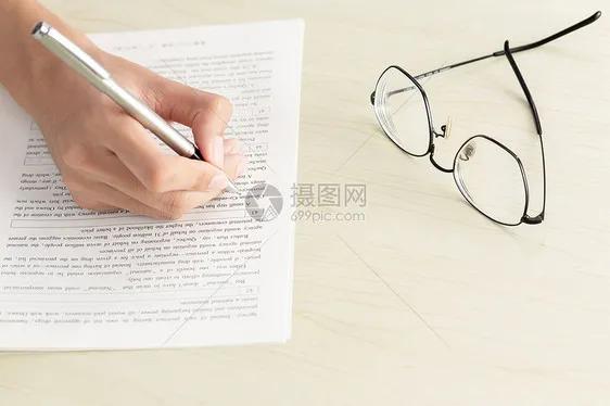 请告诉孩子考试检查的具体方法,考试要做到认真仔细检查