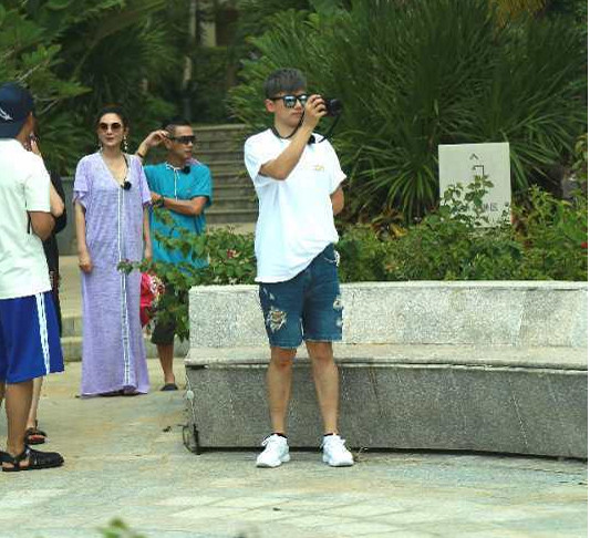 baby跑男口红,跑男中的baby受伤的视频