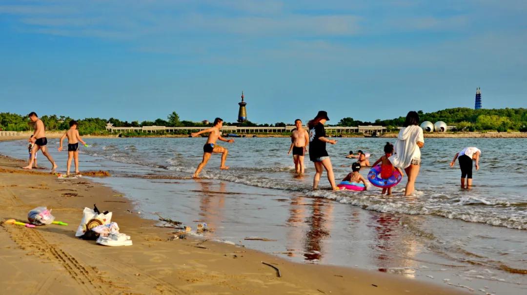 威海乳山海边,乳山海滩和威海哪里海水干净