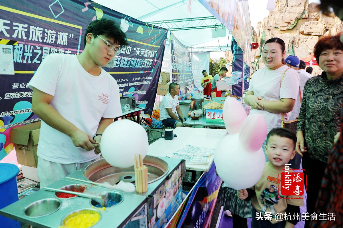 镇江美食三茅宫地锅鸡,镇江美食推荐锅盖面