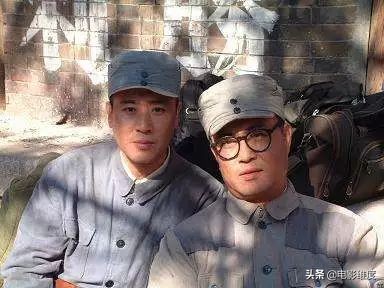 50岁于和伟妻子同台,于和伟和妻子最近的视频